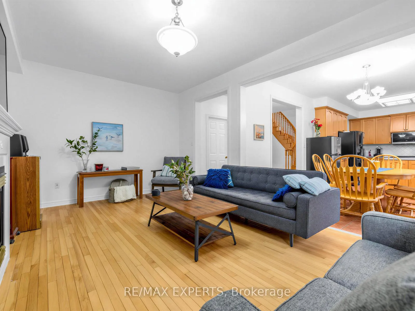 Photo 11 of 67 Tremblay Avenue, Vaughan, Vellore Village — HOMEH