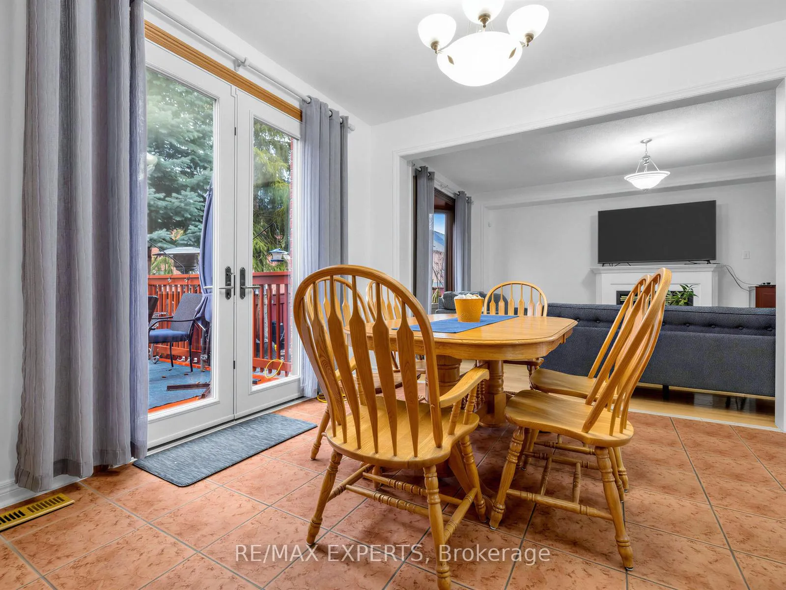 Photo 14 of 67 Tremblay Avenue, Vaughan, Vellore Village — HOMEH