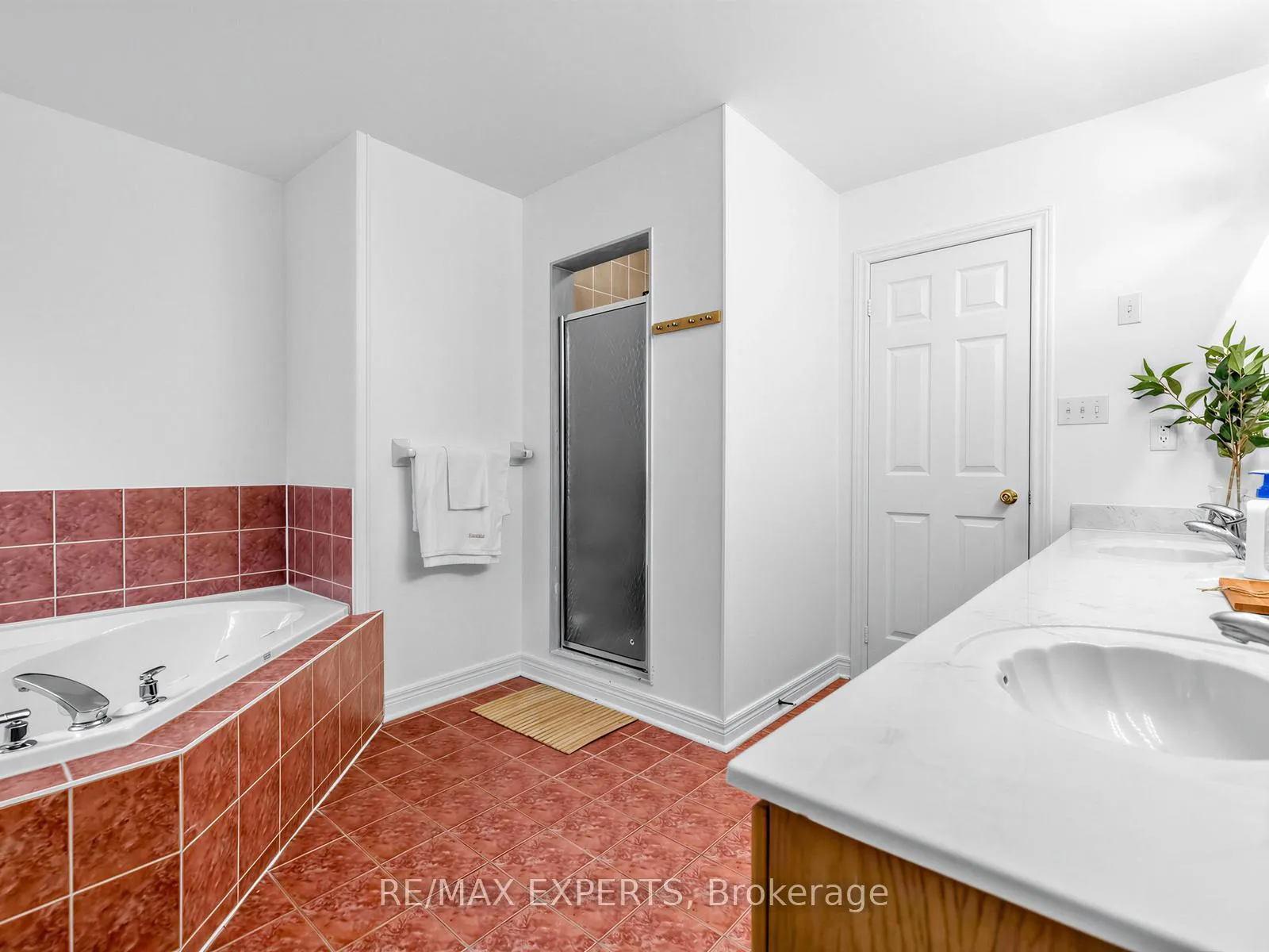 Photo 27 of 67 Tremblay Avenue, Vaughan, Vellore Village — HOMEH