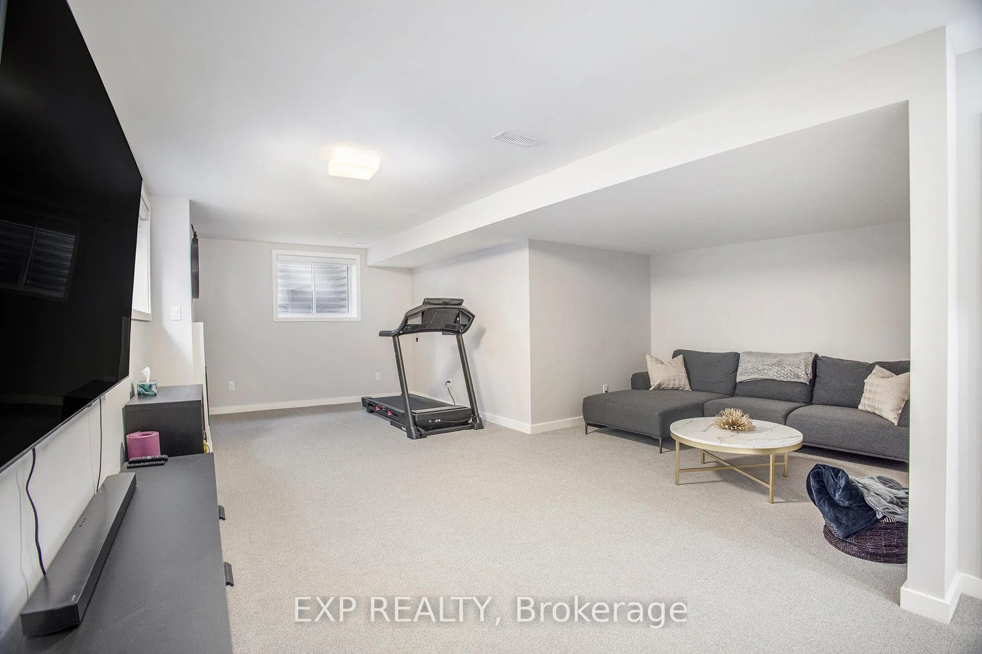 Photo 21 of 1022 Lunar Glow Crescent, Ottawa, Riverside South/Gloucester Glen — HOMEH