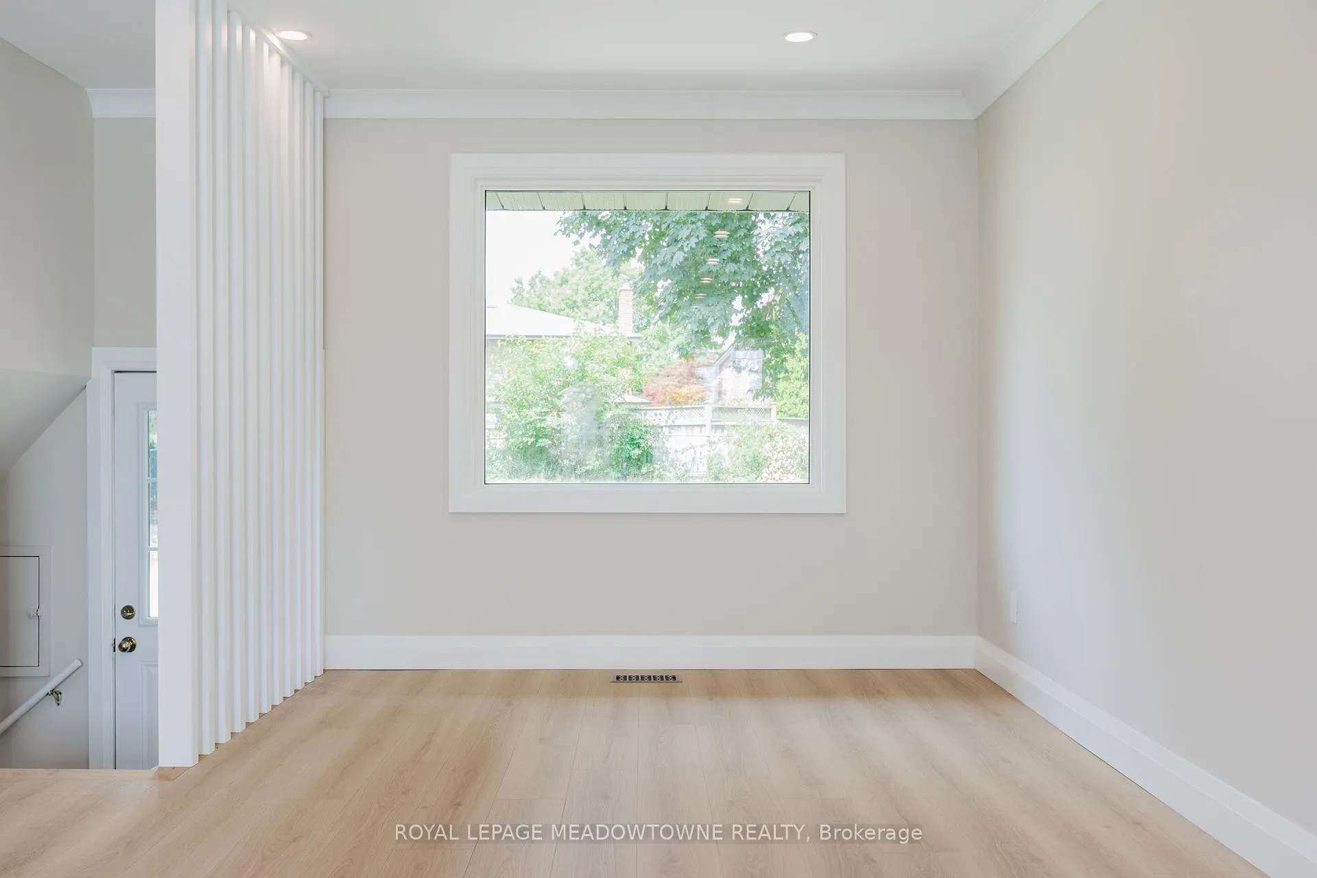 Photo 10 of 92 The Westway, Etobicoke, Kingsview Village-The Westway — HOMEH
