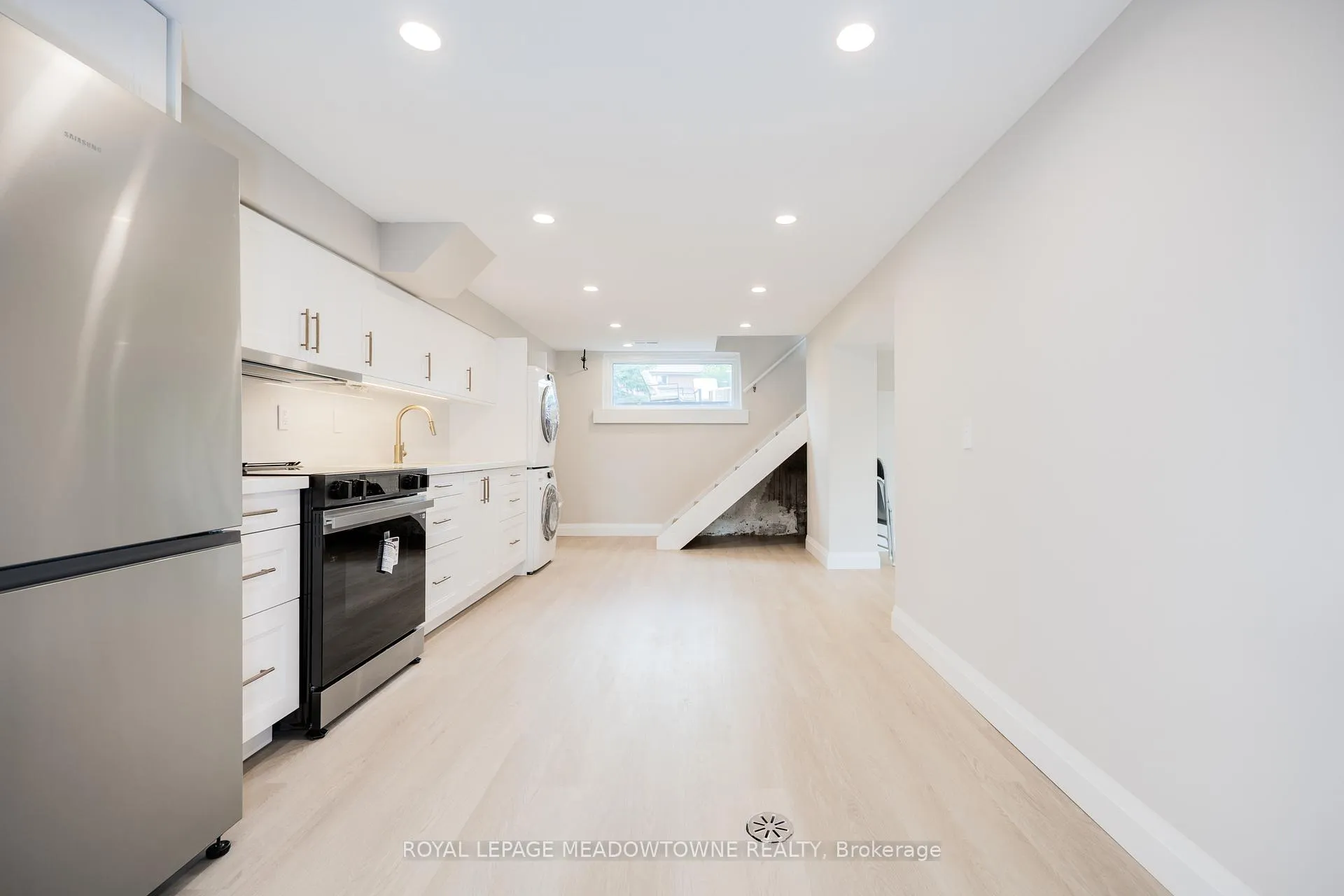 Photo 35 of 92 The Westway, Etobicoke, Kingsview Village-The Westway — HOMEH