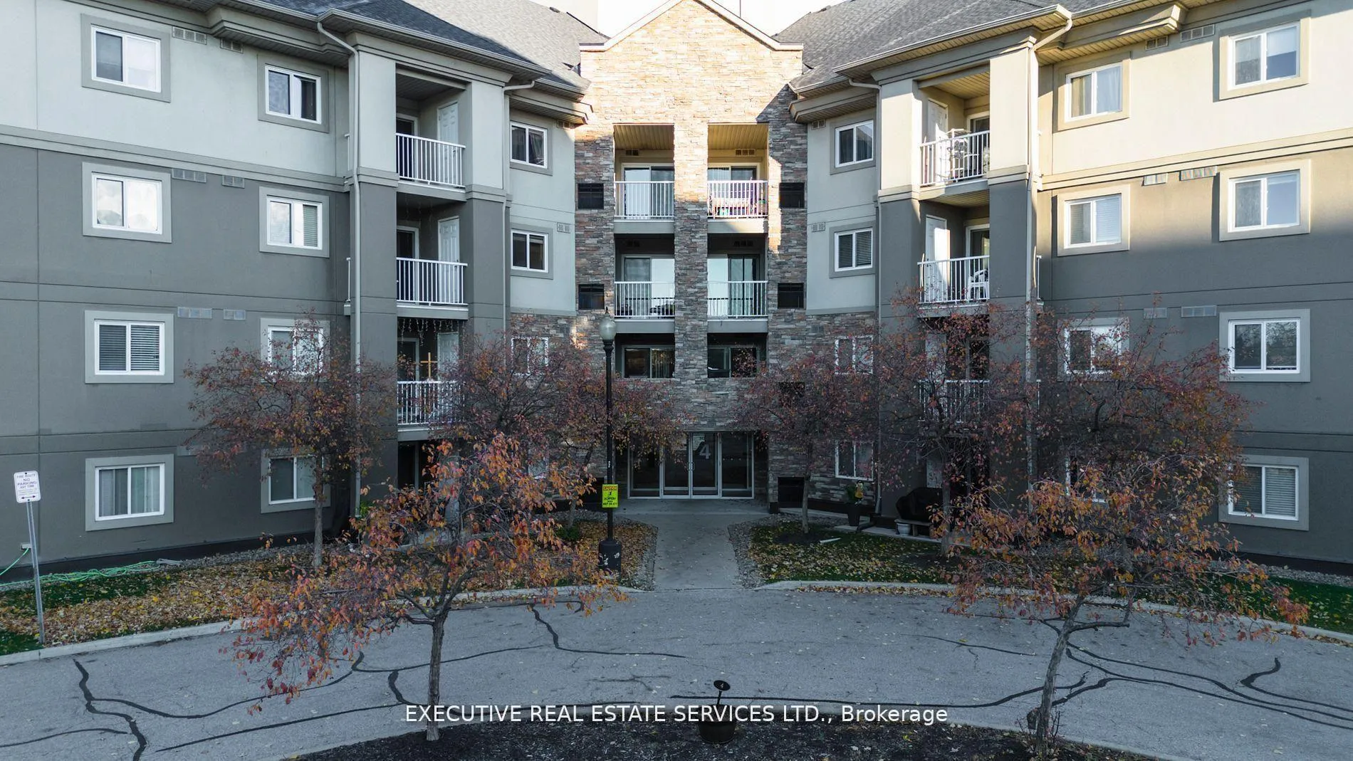 Photo 2 of Unit #203, 4 Dayspring Circle, Brampton, Goreway Drive Corridor — HOMEH