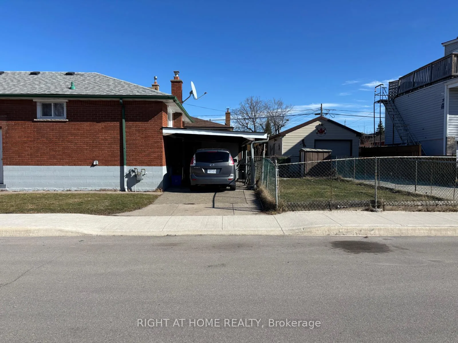 Photo 19 of 1224 Dunsmure Road, Hamilton, McQuesten — HOMEH