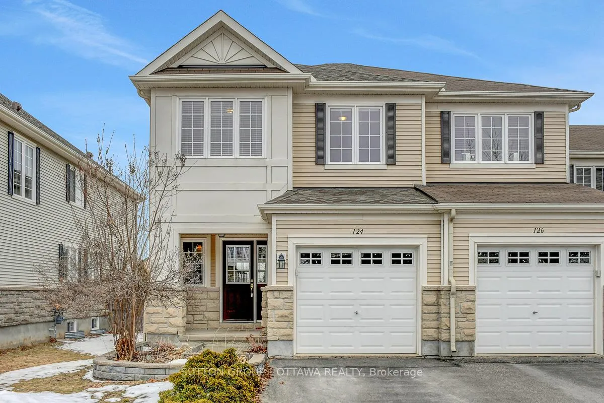 Front of 124 Cedardown Private