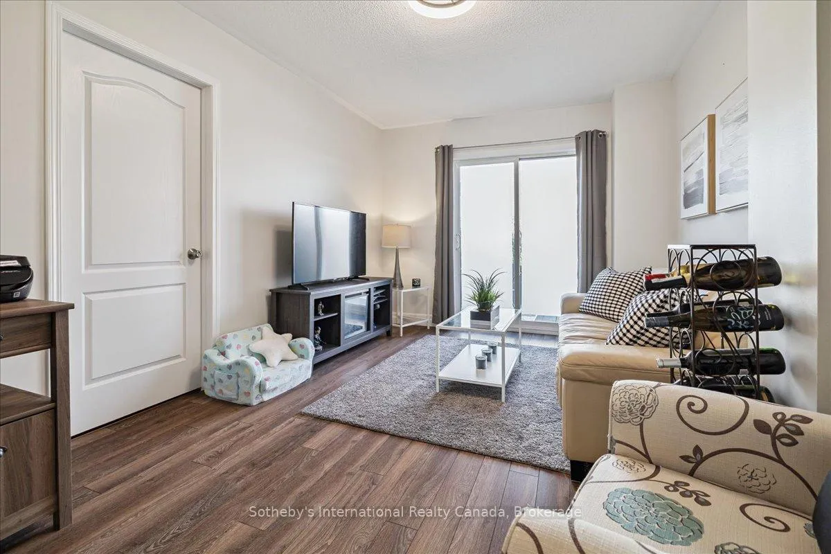 Photo 5 of Unit 69, 470 Beach Boulevard, Hamilton, Hamilton Beach — HOMEH