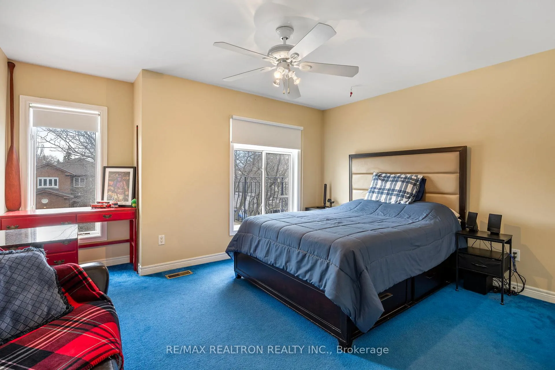 Photo 12 of 110 Glen Park Avenue, Toronto, Englemount-Lawrence — HOMEH