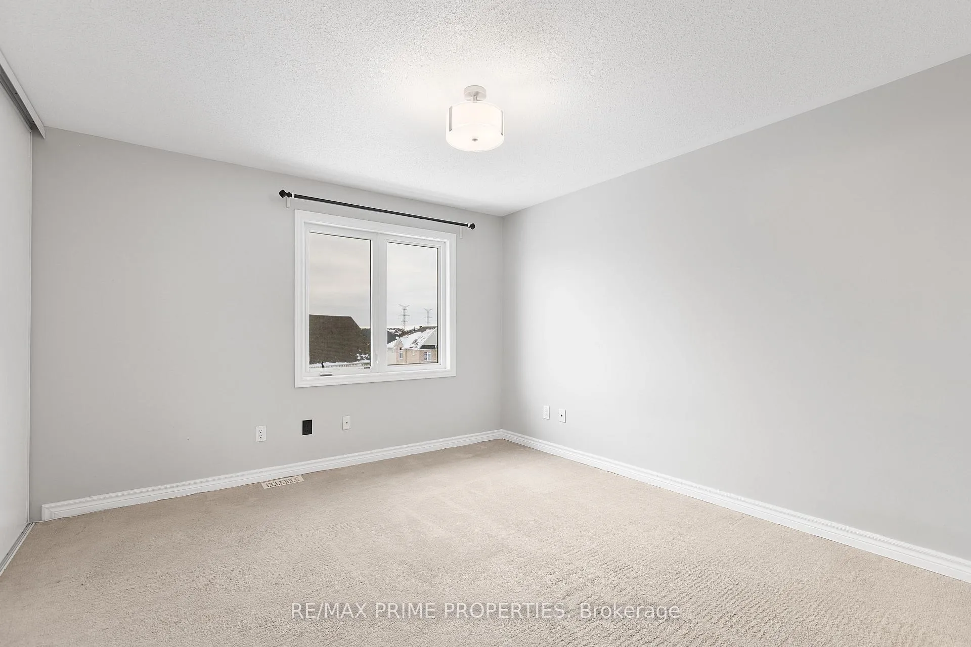 Photo 27 of 166 Bluestone Private, Ottawa, Avalon West — HOMEH