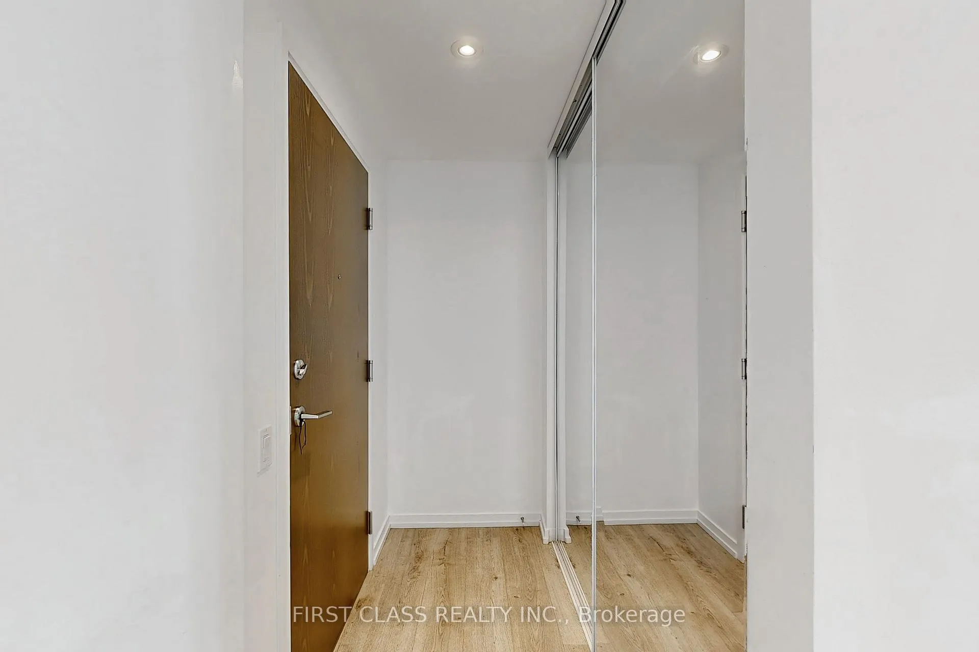 Photo 5 of Unit 1902, 7890 Jane Street, Vaughan, Vaughan Corporate Centre — HOMEH