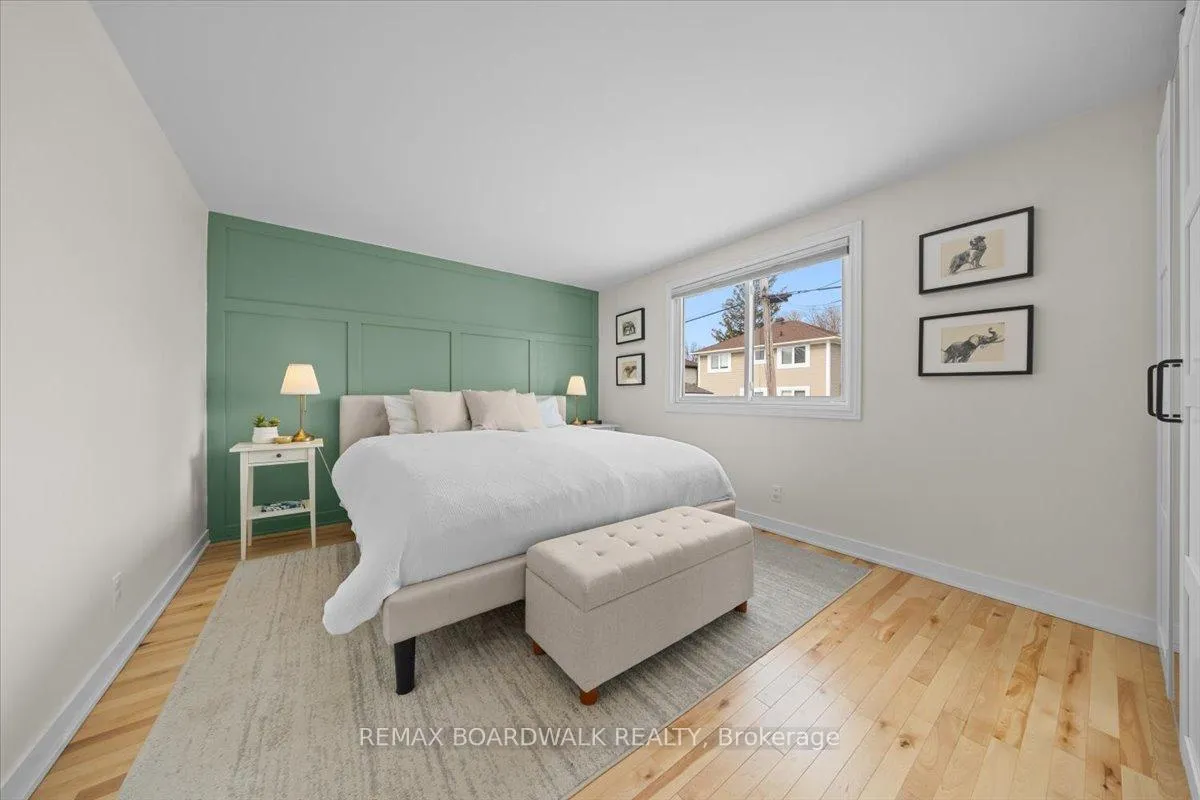 Photo 31 of 373 Hatfield Crescent, Ottawa, Bilberry Creek/Queenswood Heights — HOMEH