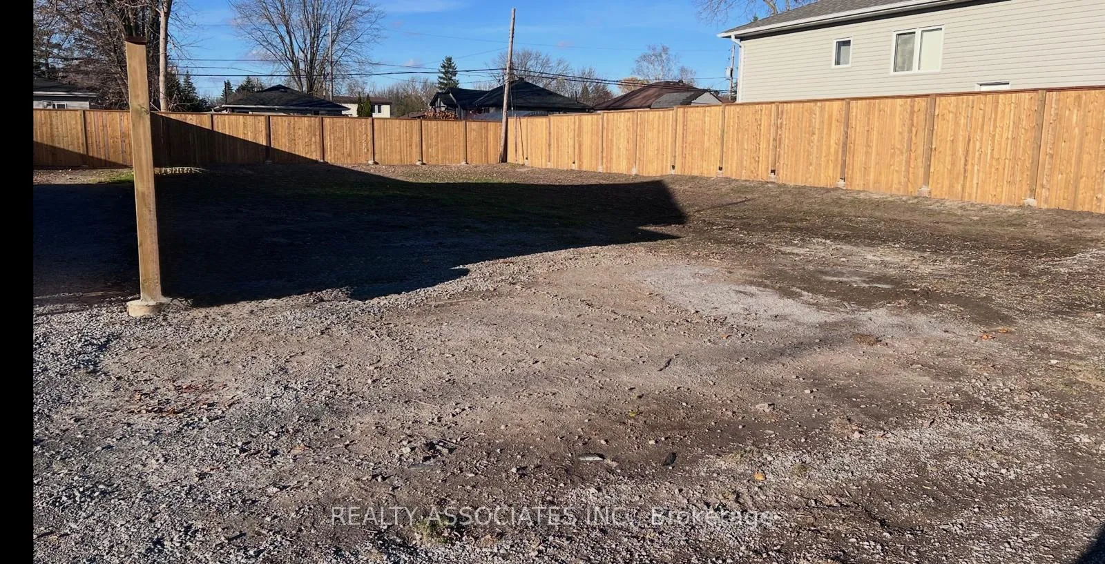Photo 5 of 346 Miami Drive, Georgina, Keswick South — HOMEH
