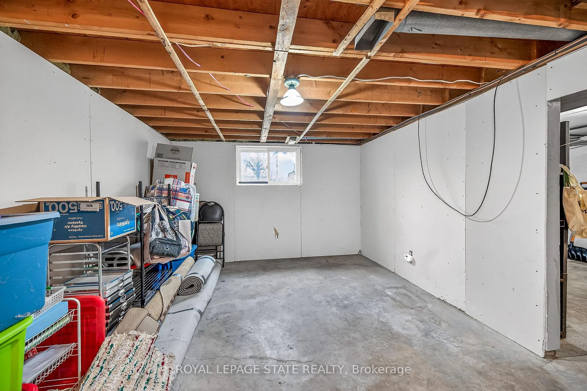 Photo 29 of 143 Cranbrook Drive, Hamilton, Gilkson — HOMEH