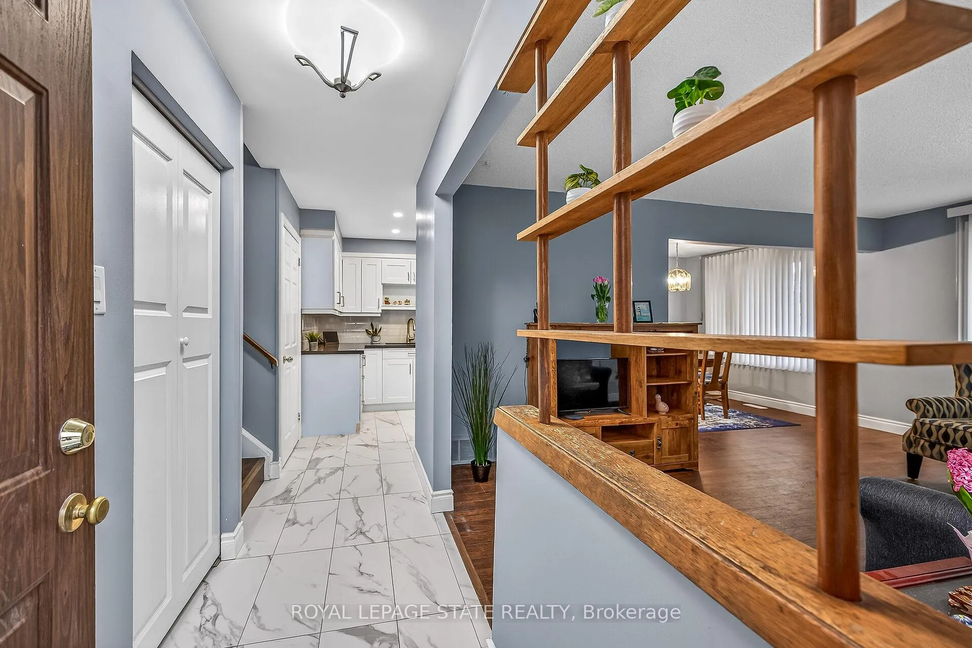Photo 36 of 143 Cranbrook Drive, Hamilton, Gilkson — HOMEH