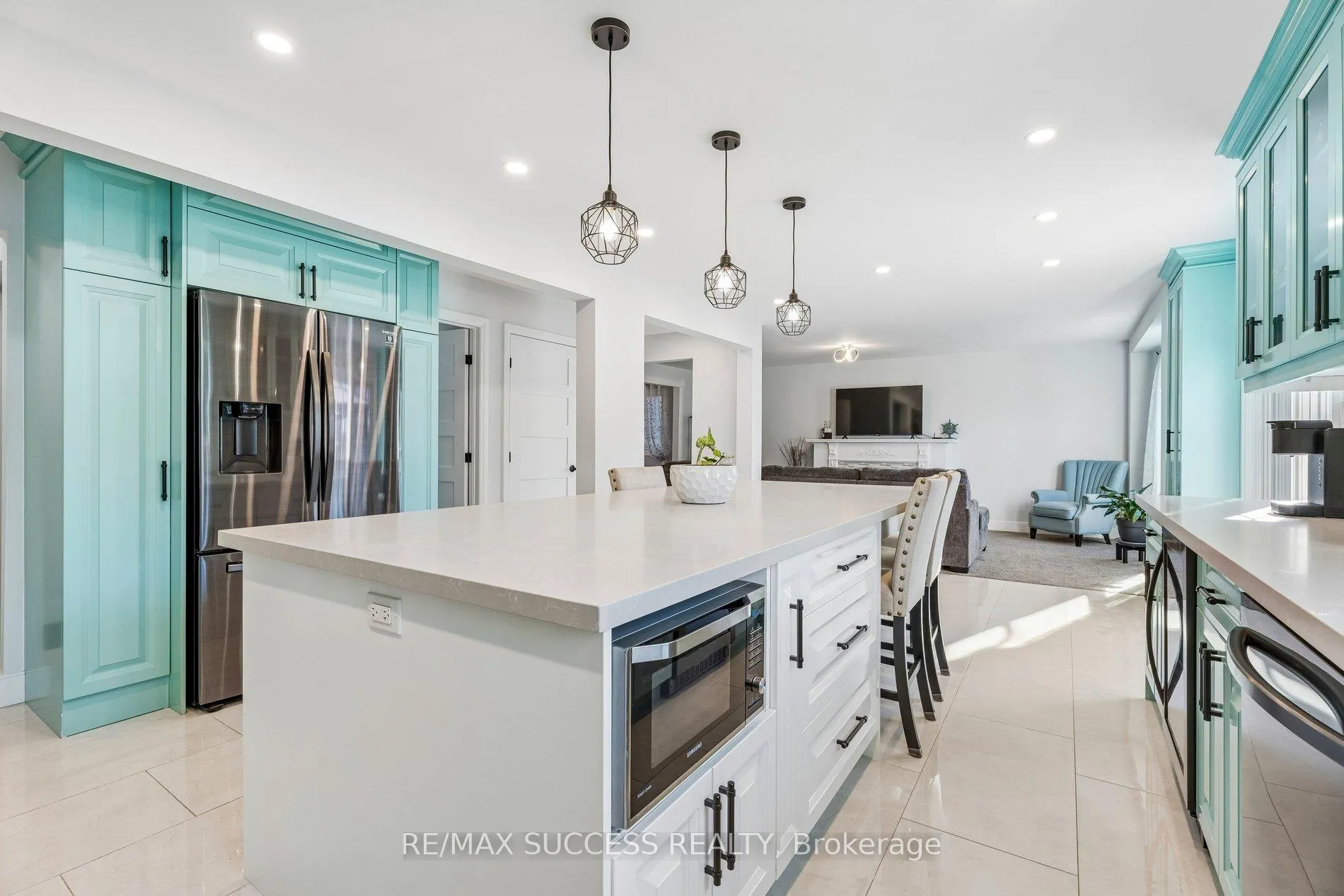 Photo 20 of 202 Braithwaite Avenue, Hamilton, Ancaster — HOMEH