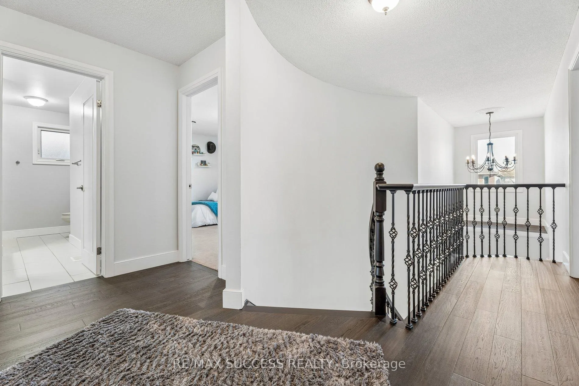 Photo 23 of 202 Braithwaite Avenue, Hamilton, Ancaster — HOMEH