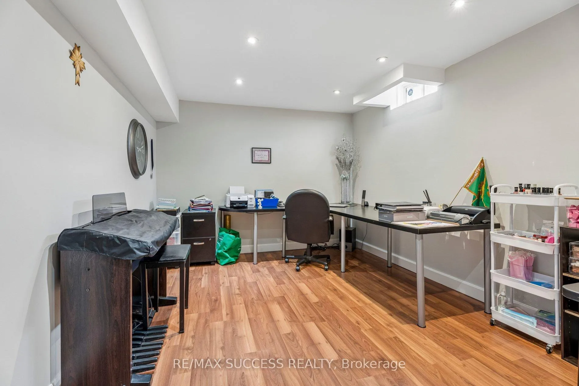 Photo 40 of 202 Braithwaite Avenue, Hamilton, Ancaster — HOMEH