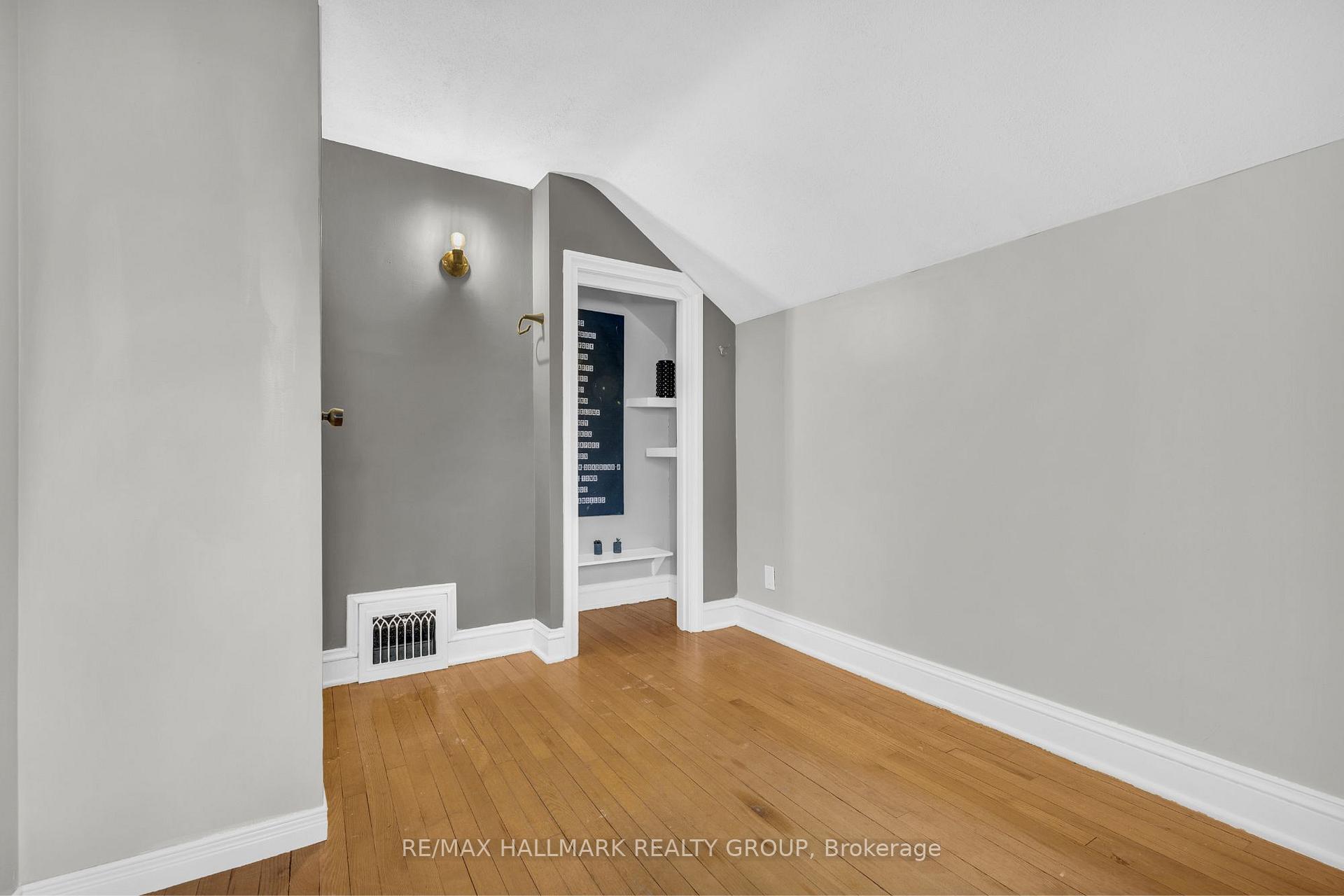 Photo 32 of 1335 Kitchener Avenue, Ottawa, Ellwood — HOMEH