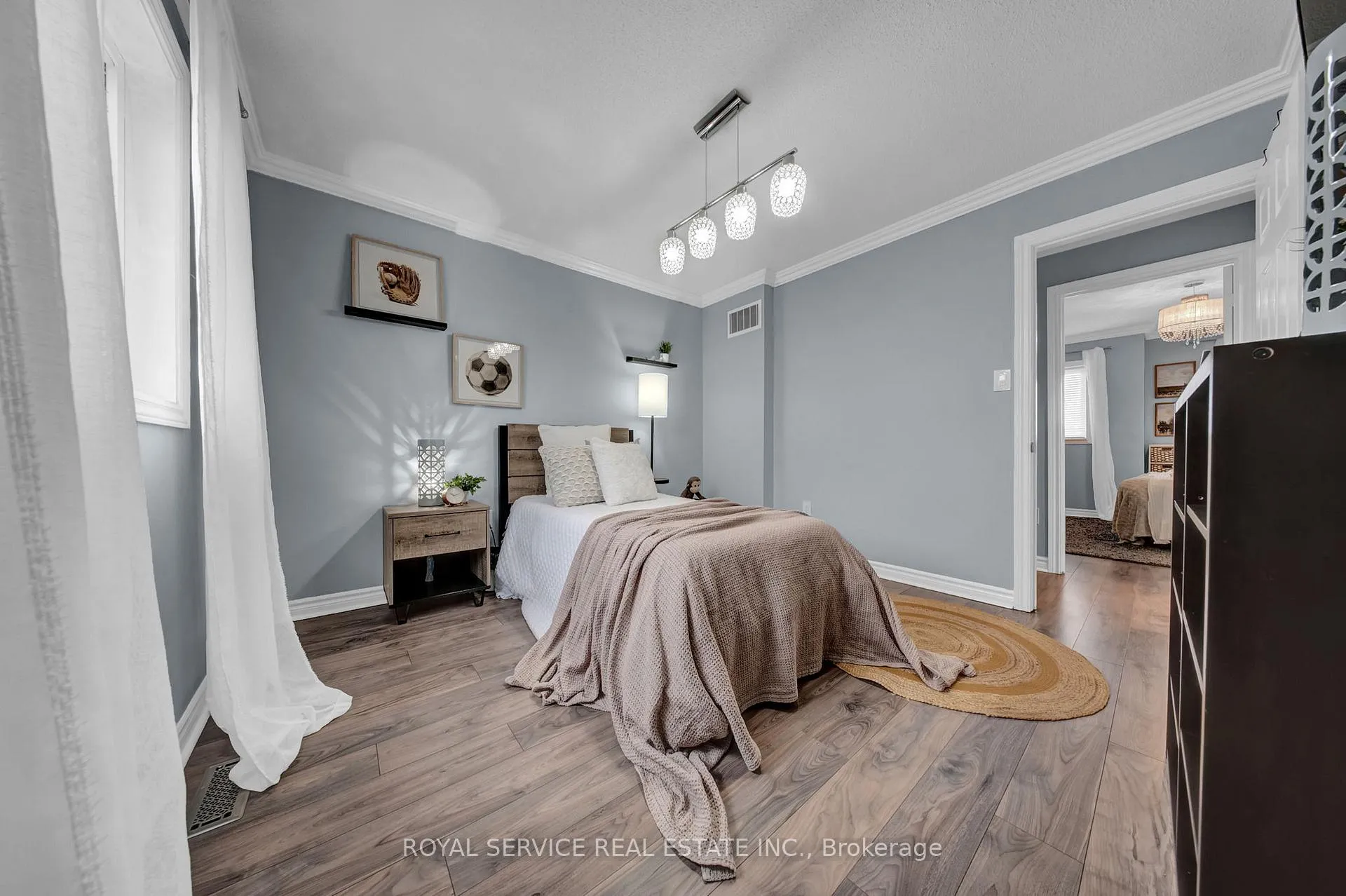 Photo 20 of 294 Swindells Street, Clarington, Bowmanville — HOMEH