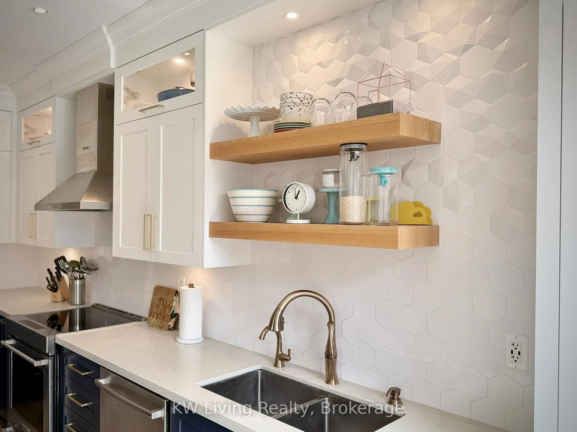 Photo 9 of 21 Saintsbury Road, Markham, Cachet — HOMEH