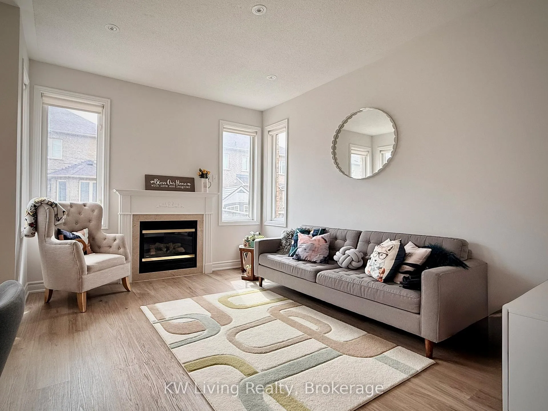 Photo 13 of 21 Saintsbury Road, Markham, Cachet — HOMEH