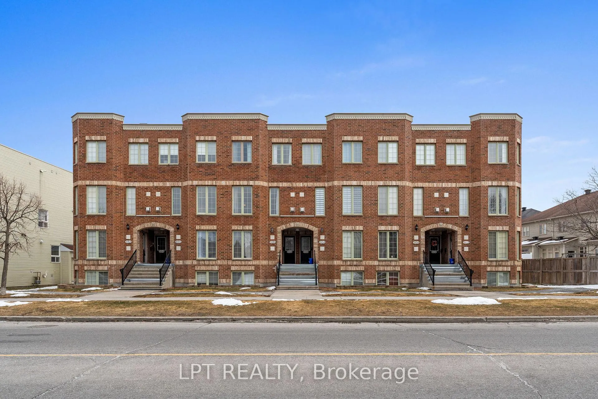 Photo 1 of 902 Longfields Drive, Ottawa, Barrhaven - Longfields — HOMEH