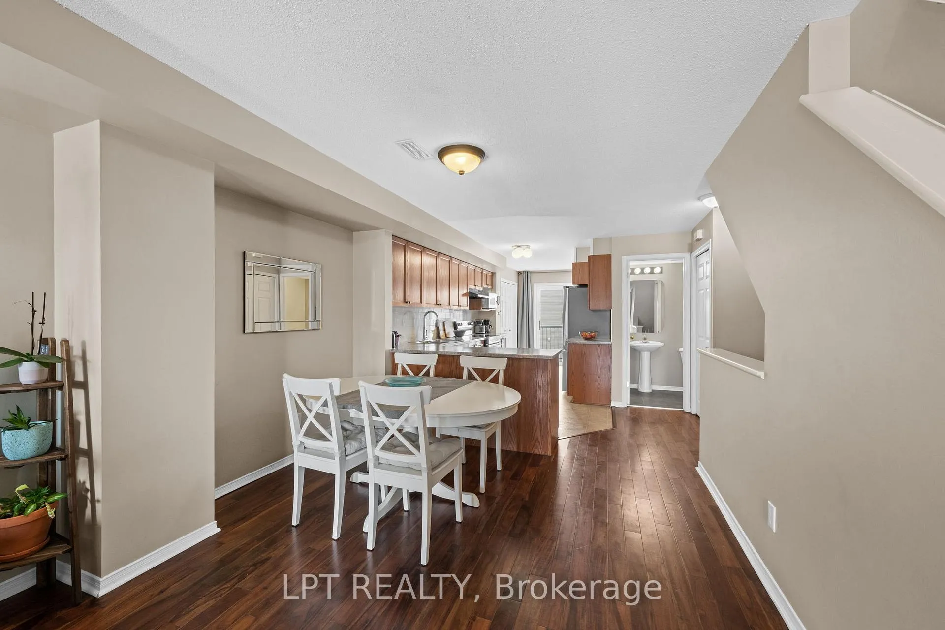 Photo 20 of 902 Longfields Drive, Ottawa, Barrhaven - Longfields — HOMEH
