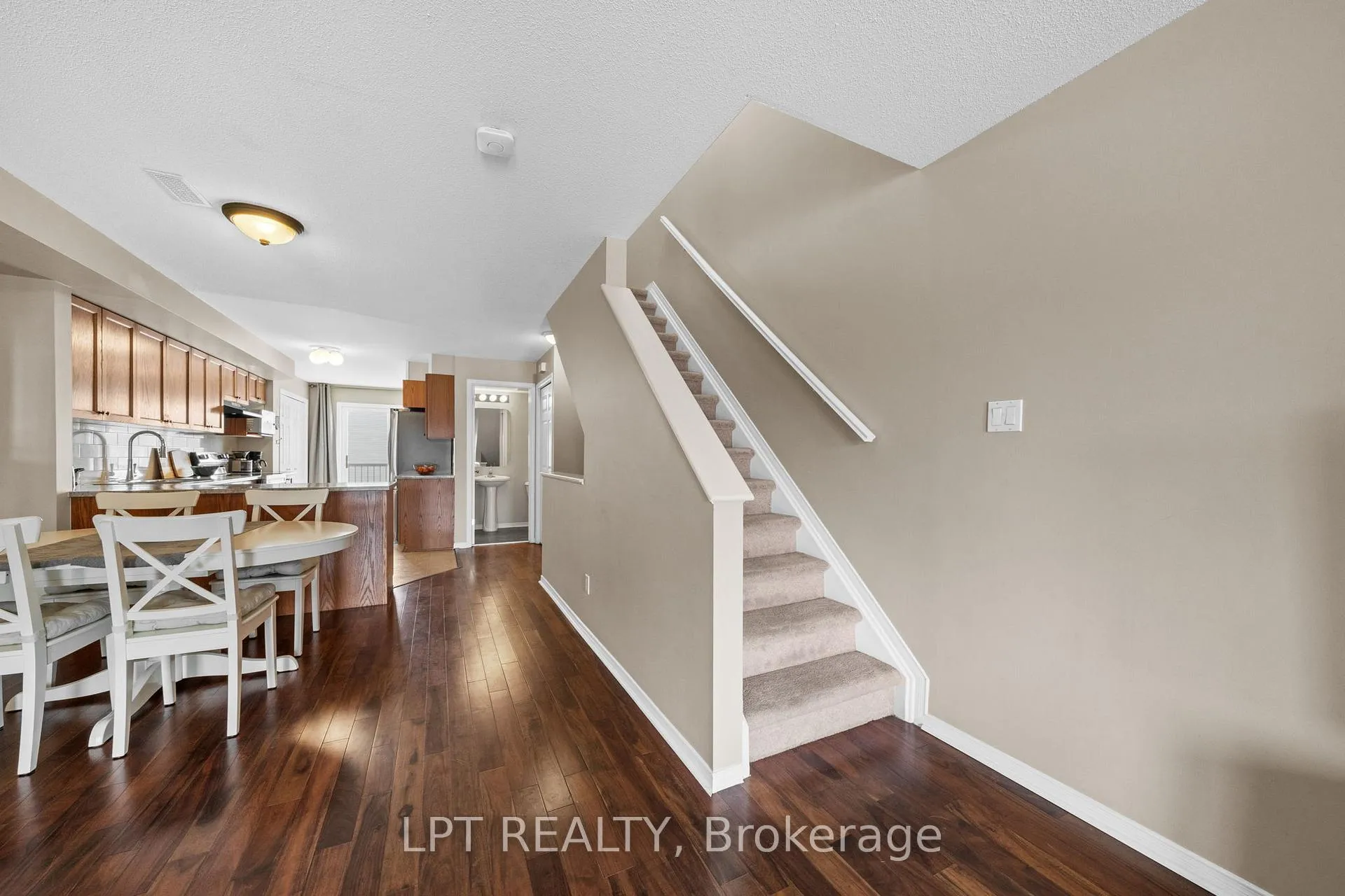 Photo 26 of 902 Longfields Drive, Ottawa, Barrhaven - Longfields — HOMEH