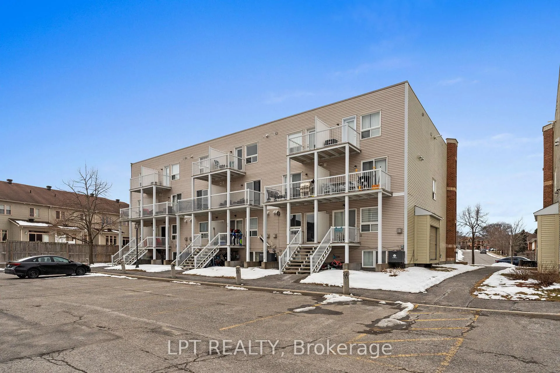 Photo 42 of 902 Longfields Drive, Ottawa, Barrhaven - Longfields — HOMEH