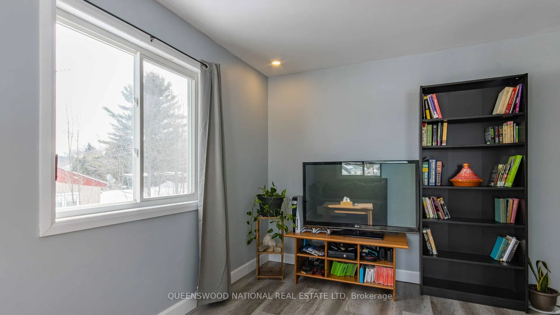 Photo 19 of 99 Inglis Street, Madawaska Valley, Madawaska Valley — HOMEH
