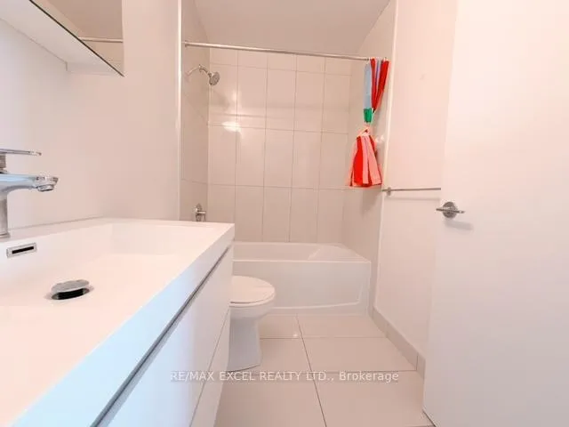 Photo 7 of Unit 1403, 38 Andre De Grasse Street, Markham, Unionville — HOMEH