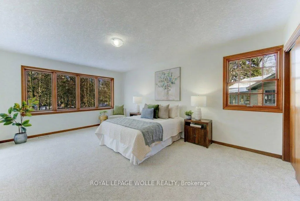 Photo 15 of 26 Sycamore Place, Waterloo — HOMEH