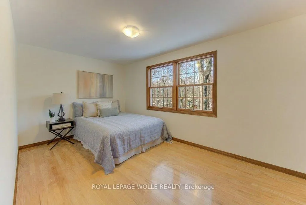 Photo 18 of 26 Sycamore Place, Waterloo — HOMEH