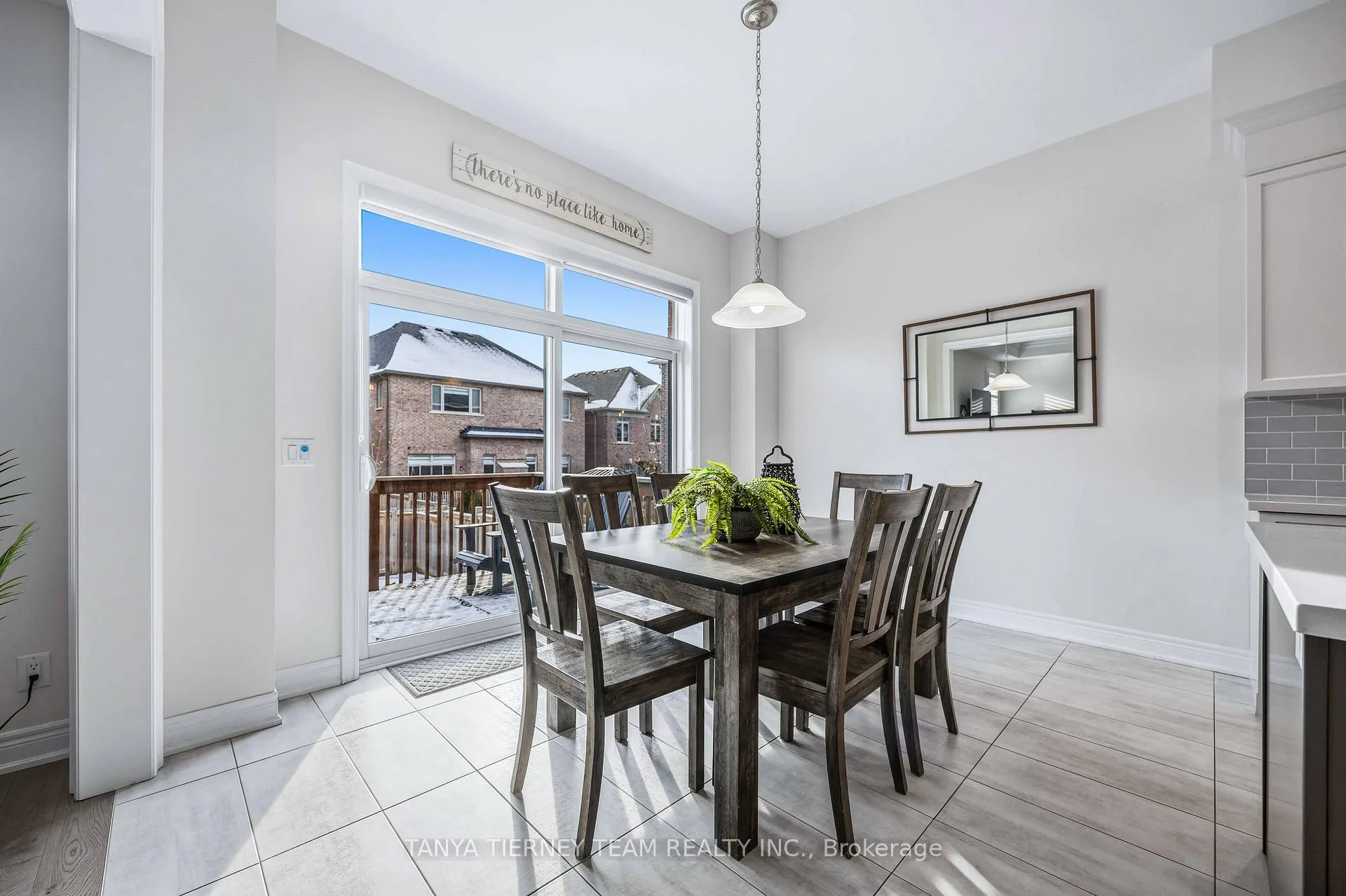 Photo 15 of 17 Pennine Drive, Whitby, Rural Whitby — HOMEH