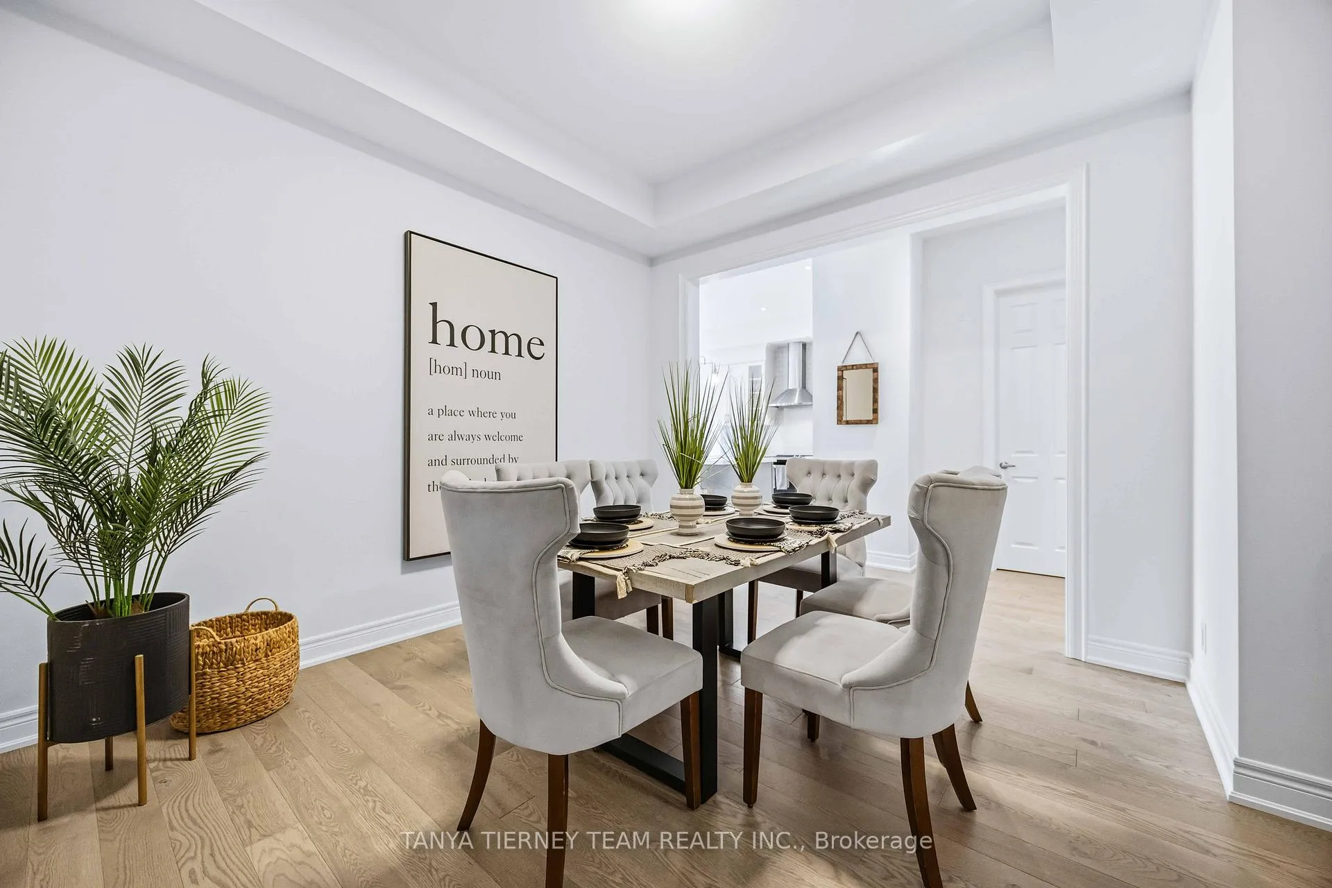 Photo 24 of 17 Pennine Drive, Whitby, Rural Whitby — HOMEH