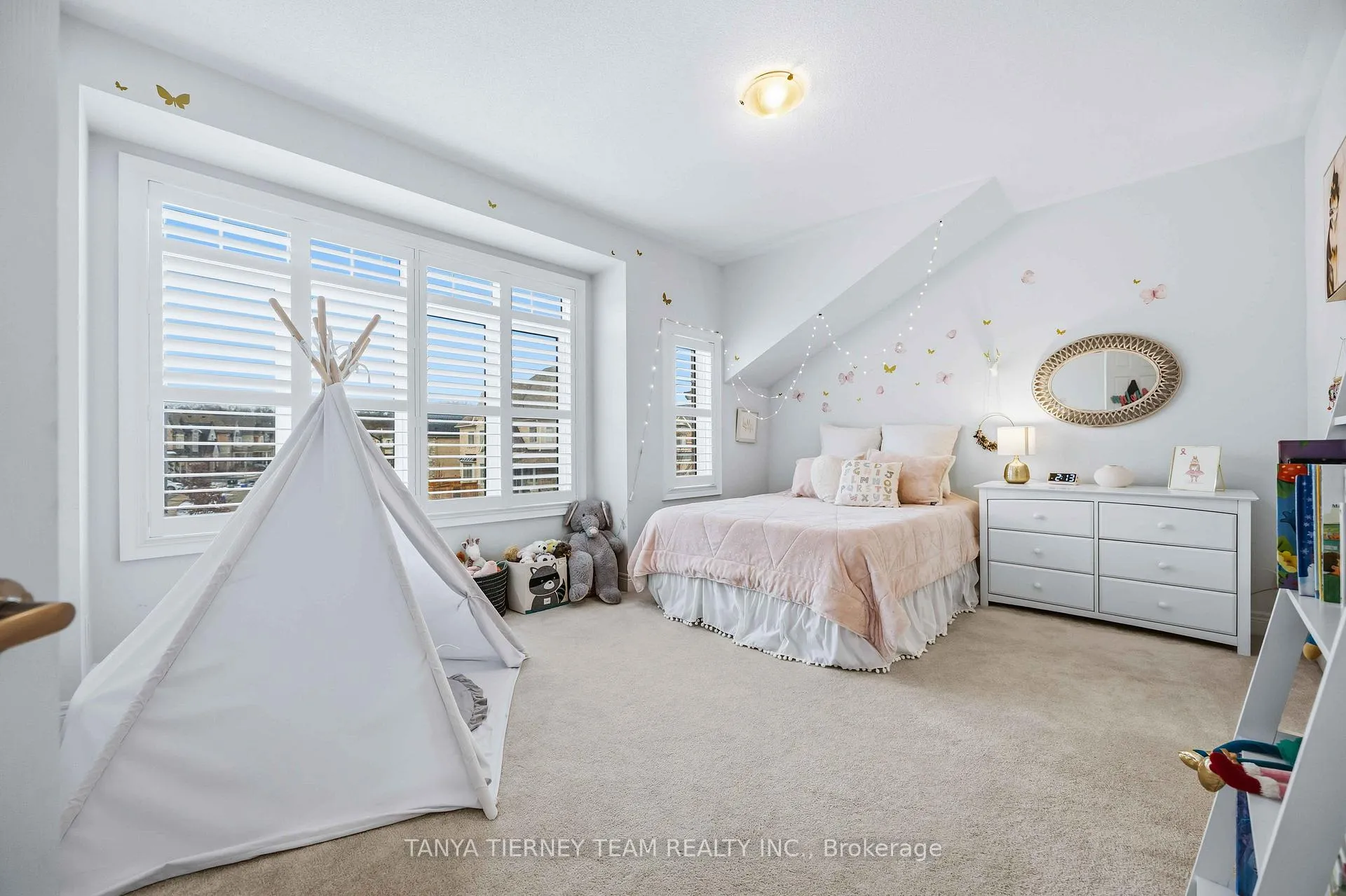 Photo 35 of 17 Pennine Drive, Whitby, Rural Whitby — HOMEH