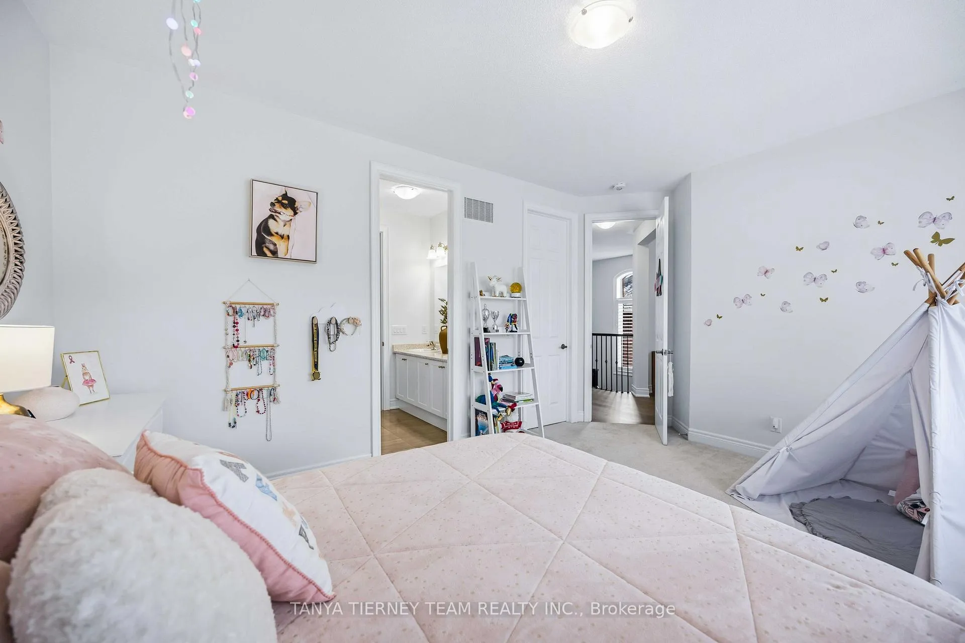 Photo 36 of 17 Pennine Drive, Whitby, Rural Whitby — HOMEH
