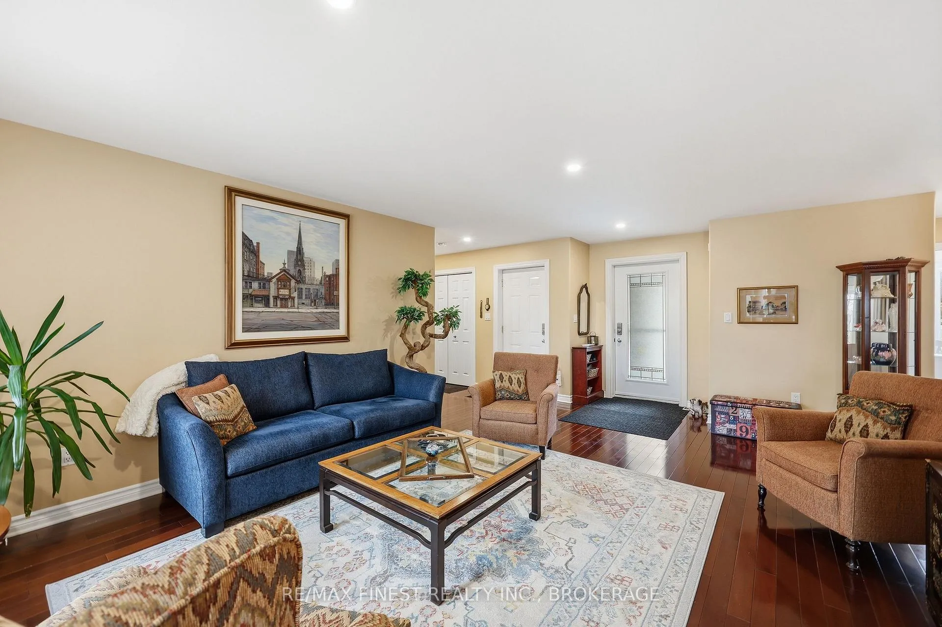 Photo 11 of 84 Kildare Avenue, Loyalist, Amherstview — HOMEH