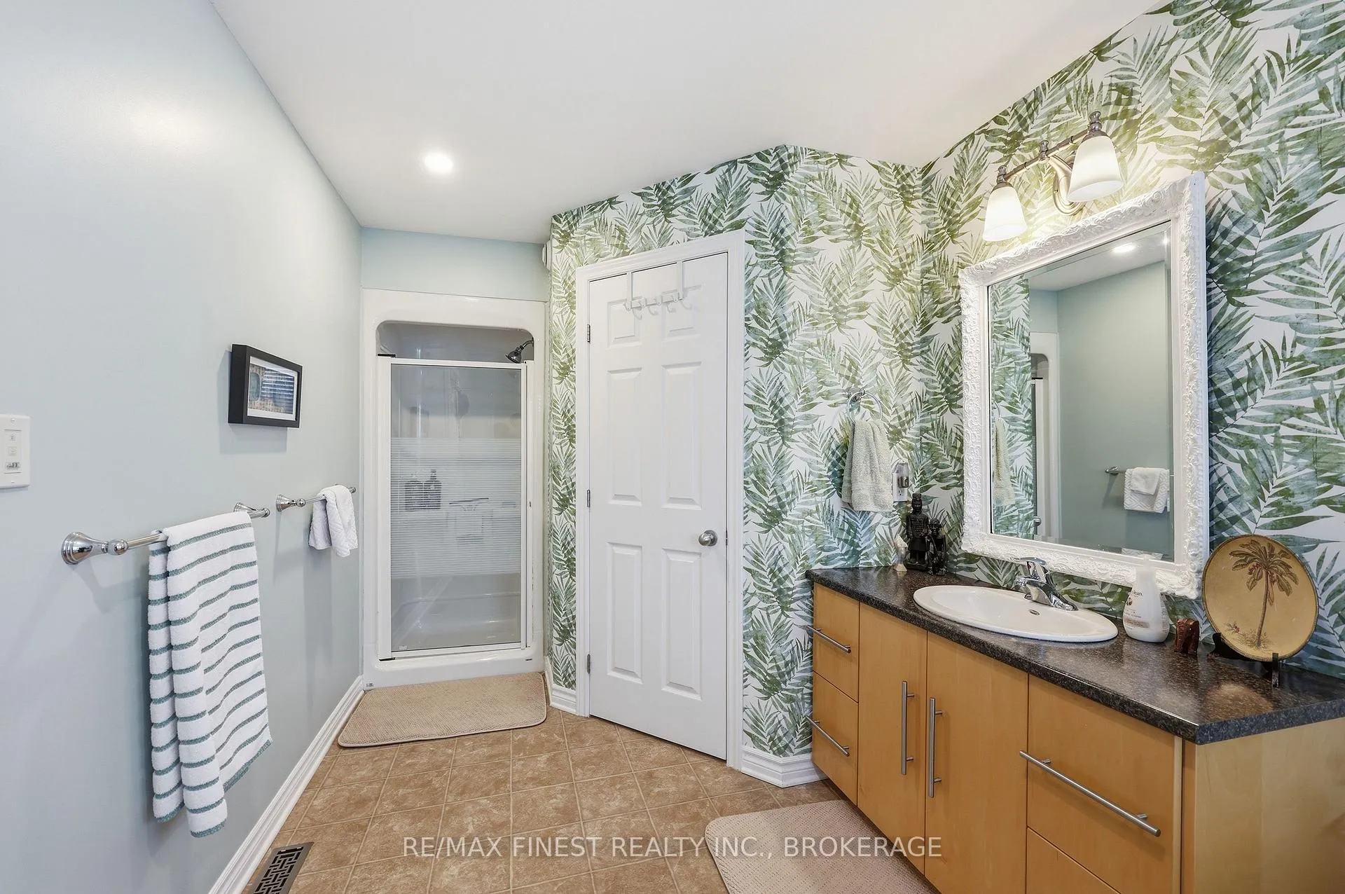 Photo 21 of 84 Kildare Avenue, Loyalist, Amherstview — HOMEH