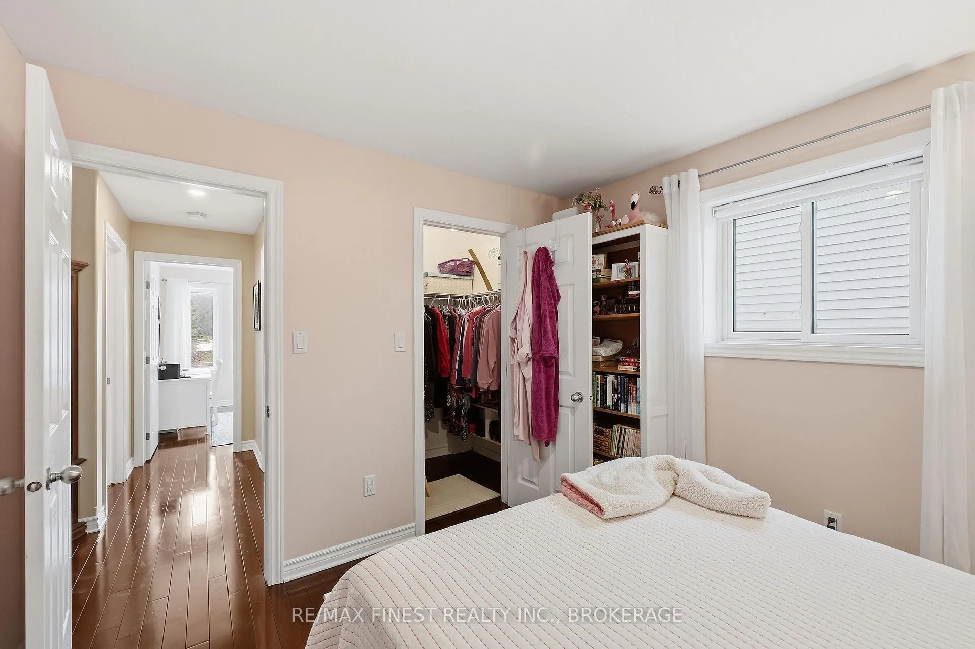 Photo 23 of 84 Kildare Avenue, Loyalist, Amherstview — HOMEH