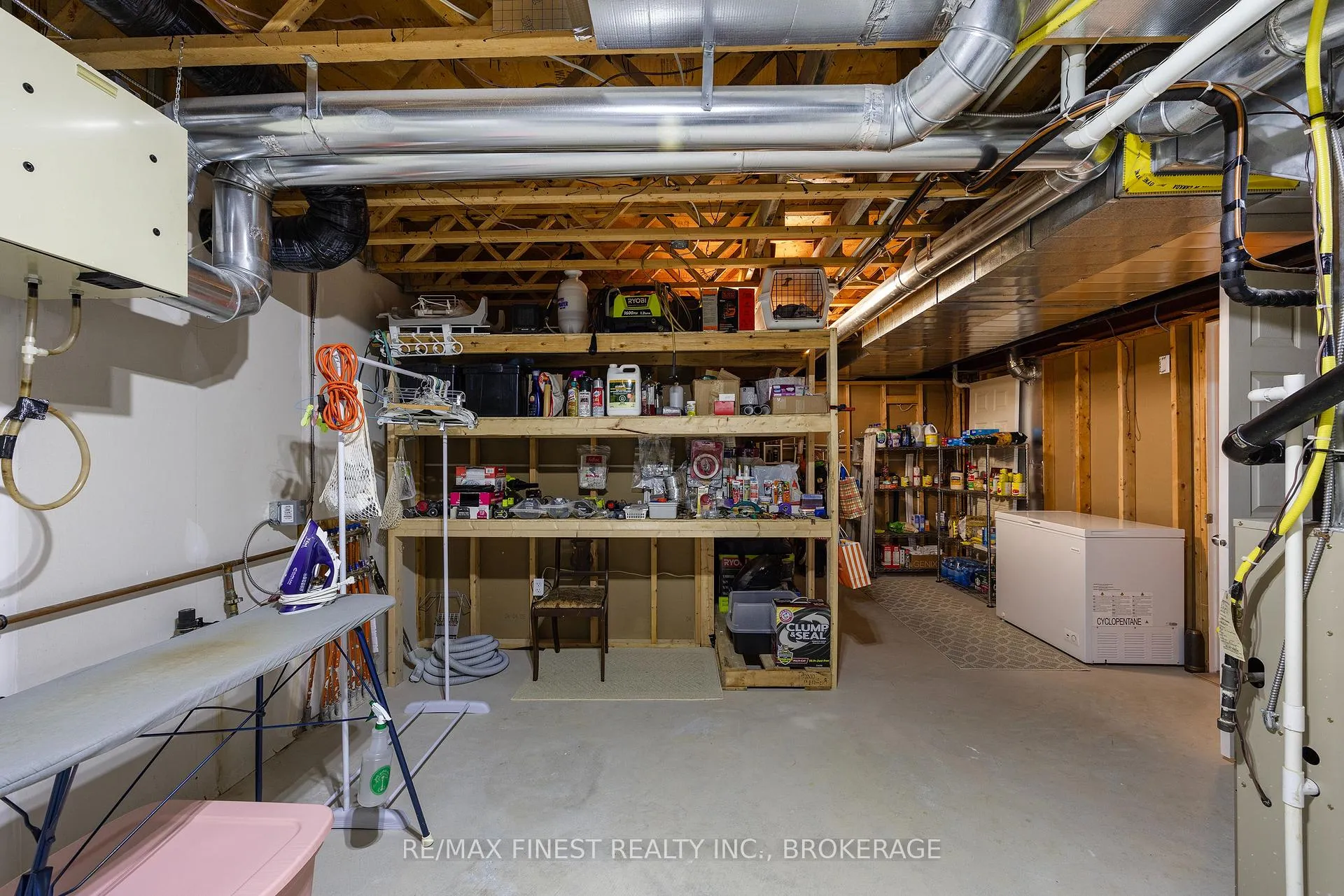 Photo 36 of 84 Kildare Avenue, Loyalist, Amherstview — HOMEH