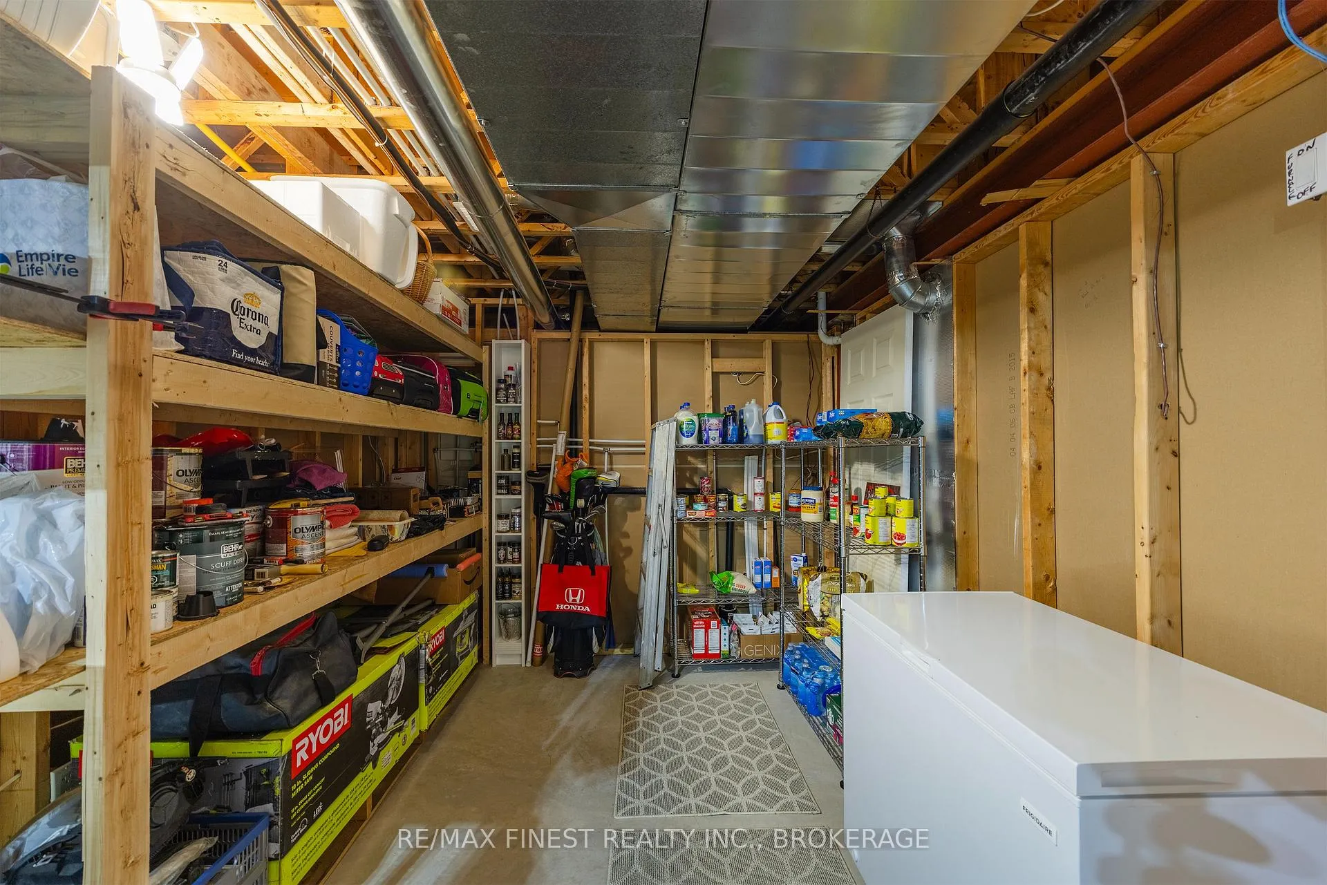Photo 37 of 84 Kildare Avenue, Loyalist, Amherstview — HOMEH