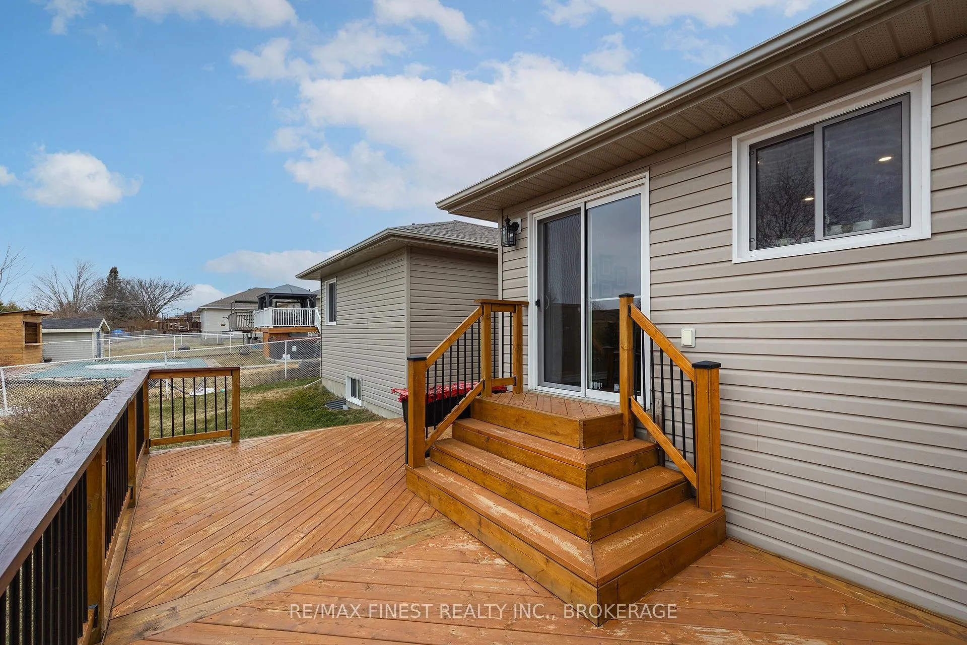 Photo 42 of 84 Kildare Avenue, Loyalist, Amherstview — HOMEH