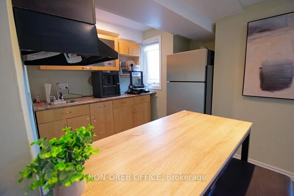 Photo 30 of 105 Tall Oak Private, Ottawa, Riverview Park — HOMEH