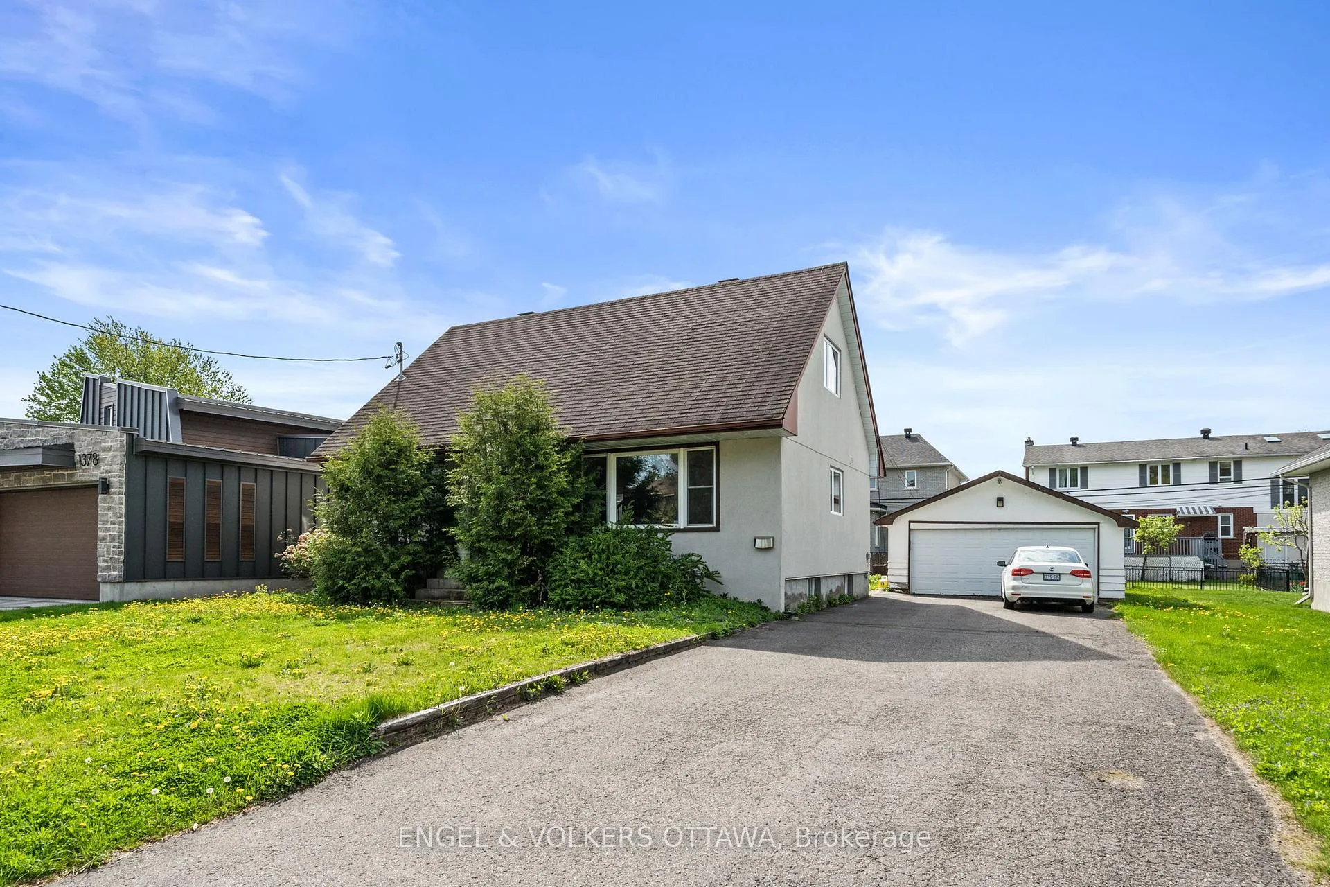 Photo 3 of 1372 Ridgedale Street, Ottawa, Emerald Woods/Sawmill Creek — HOMEH