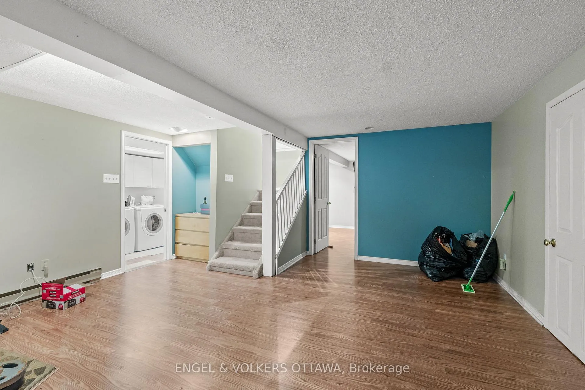 Photo 30 of 1372 Ridgedale Street, Ottawa, Emerald Woods/Sawmill Creek — HOMEH