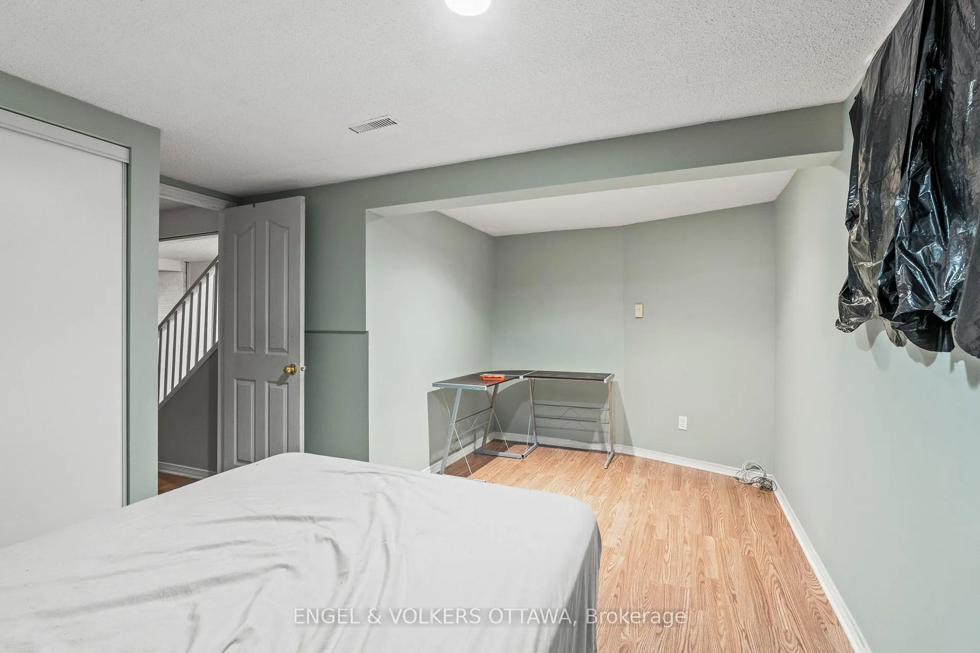 Photo 32 of 1372 Ridgedale Street, Ottawa, Emerald Woods/Sawmill Creek — HOMEH