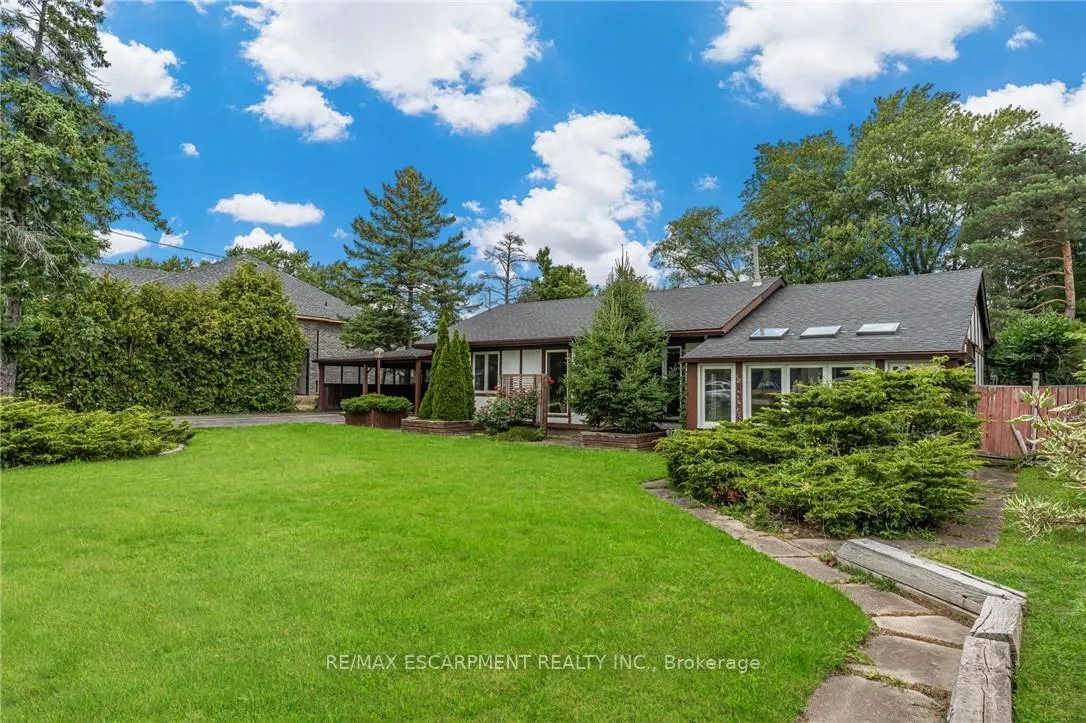 Photo 6 of 614 Golf Club Road, Hamilton, Rural Glanbrook — HOMEH