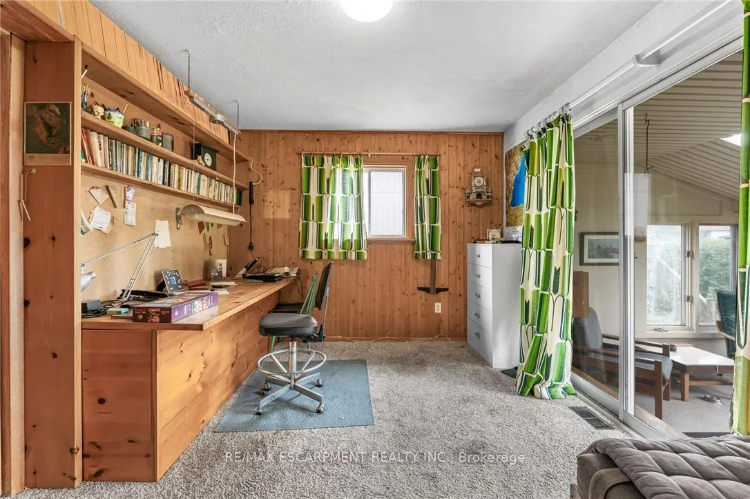 Photo 31 of 614 Golf Club Road, Hamilton, Rural Glanbrook — HOMEH