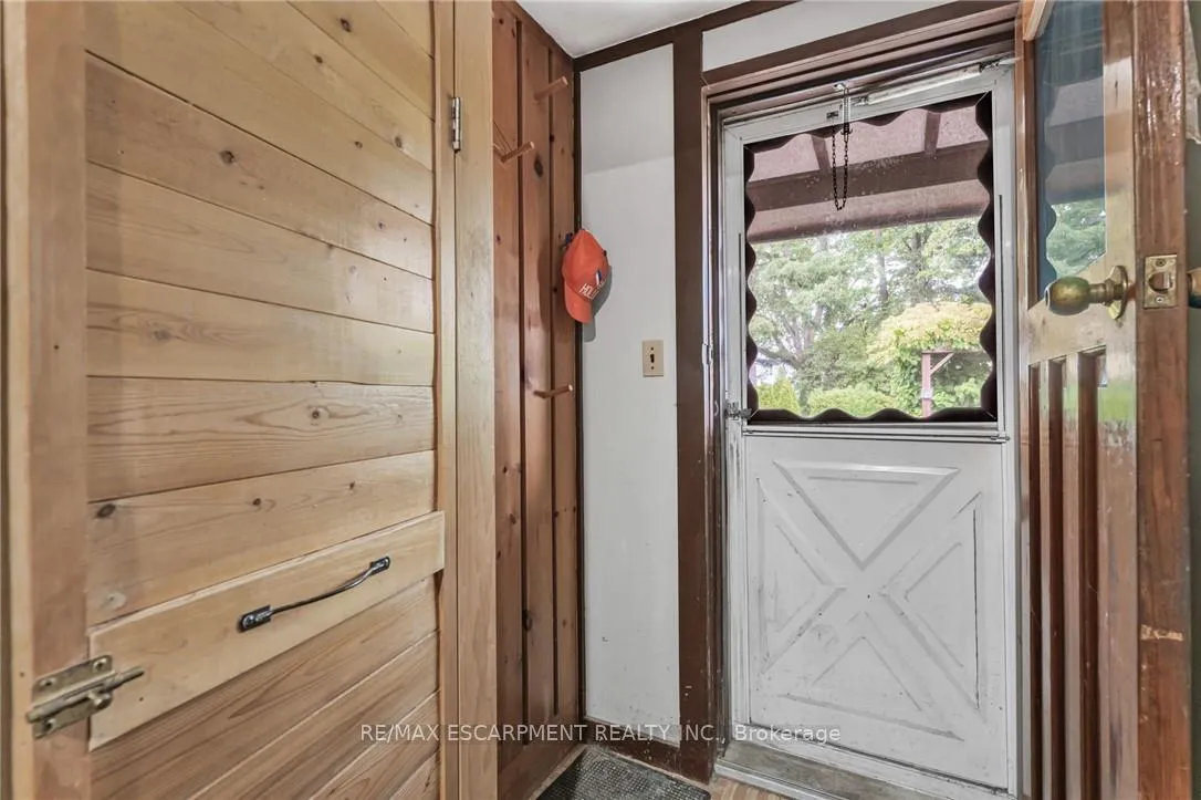 Photo 38 of 614 Golf Club Road, Hamilton, Rural Glanbrook — HOMEH