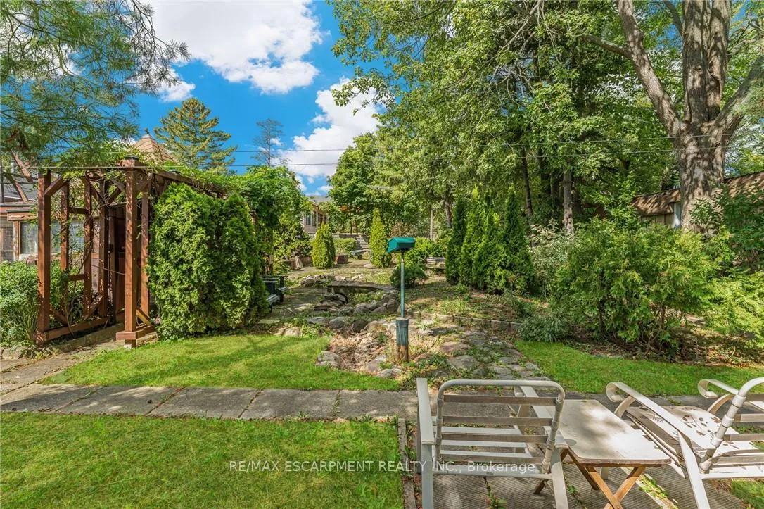 Photo 41 of 614 Golf Club Road, Hamilton, Rural Glanbrook — HOMEH